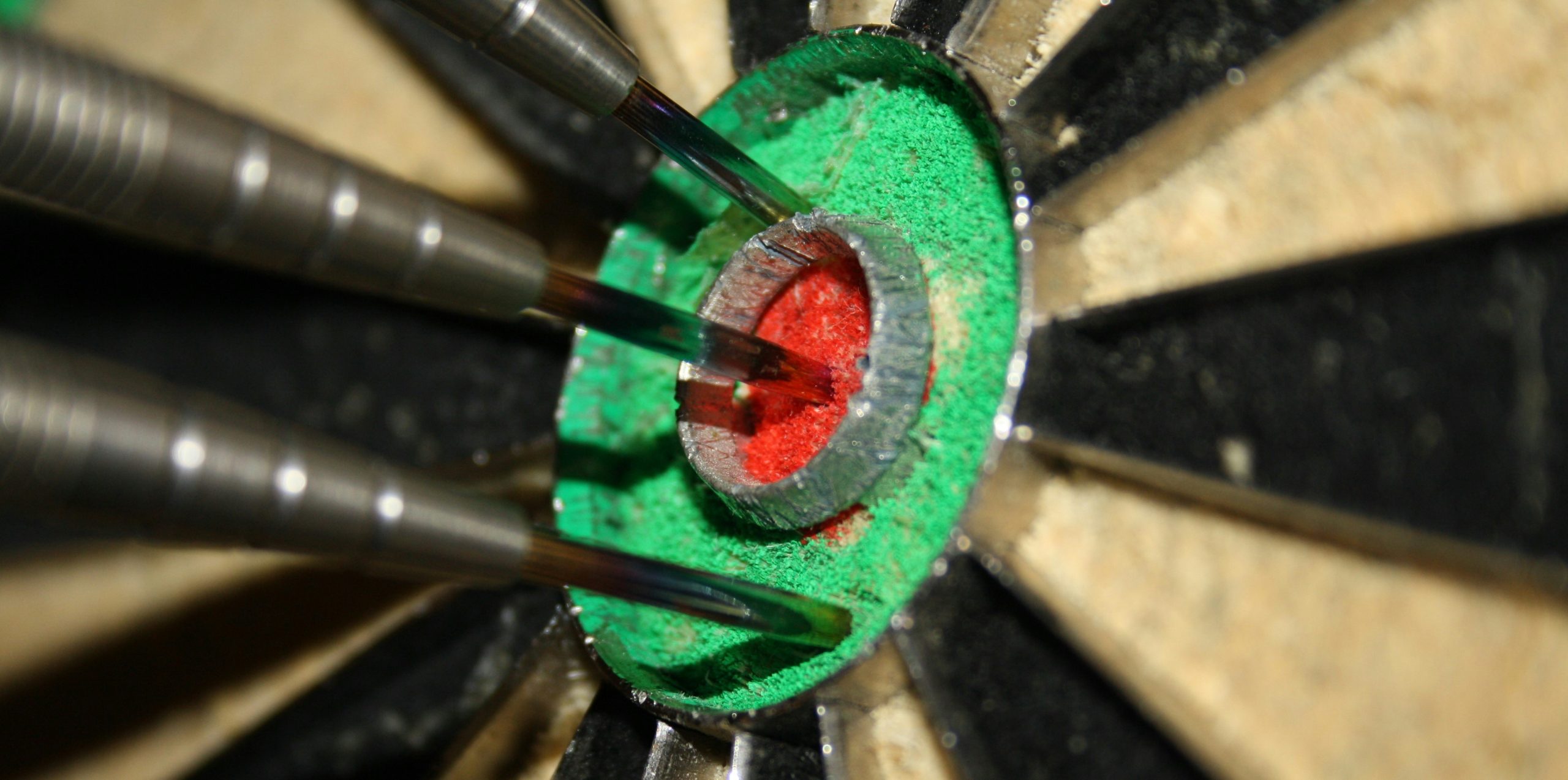 Luke Littler: Die jugendliche Sensation, die die Welt des Darts neu gestaltet
